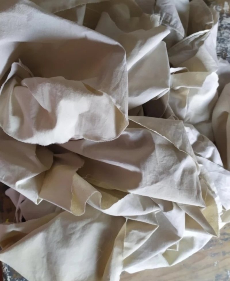 Reuse Old Bed Sheets | Reddit.com/Fandina